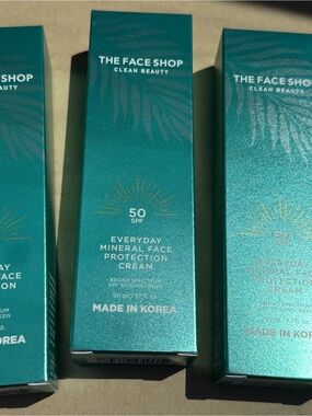 3 The Face Shop Clean Beauty 50 SPF MINERAL FACE PROTECTION CREAM 1.7